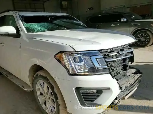 11 Photograph of a damaged car 1FMJU1JT1MEA04571 FORD EXPEDITION 2021
