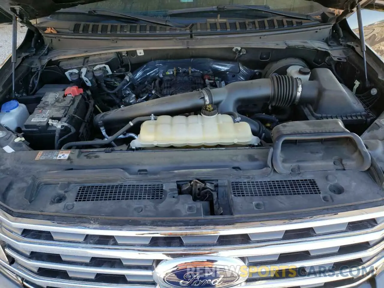 14 Photograph of a damaged car 1FMJU1JT3MEA80972 FORD EXPEDITION 2021