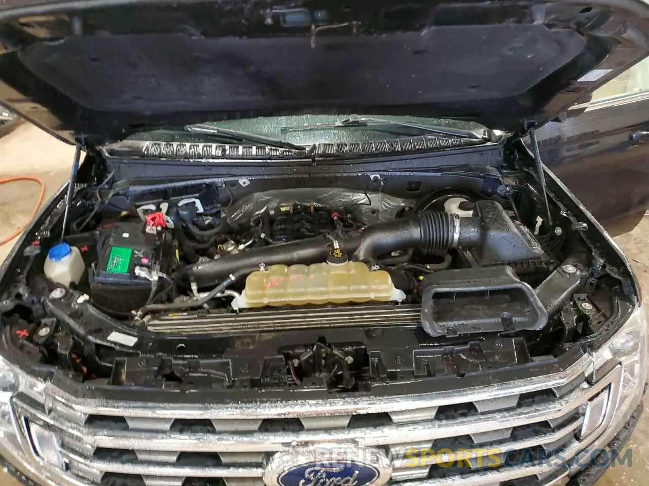 12 Photograph of a damaged car 1FMJU1JT4MEA40710 FORD EXPEDITION 2021