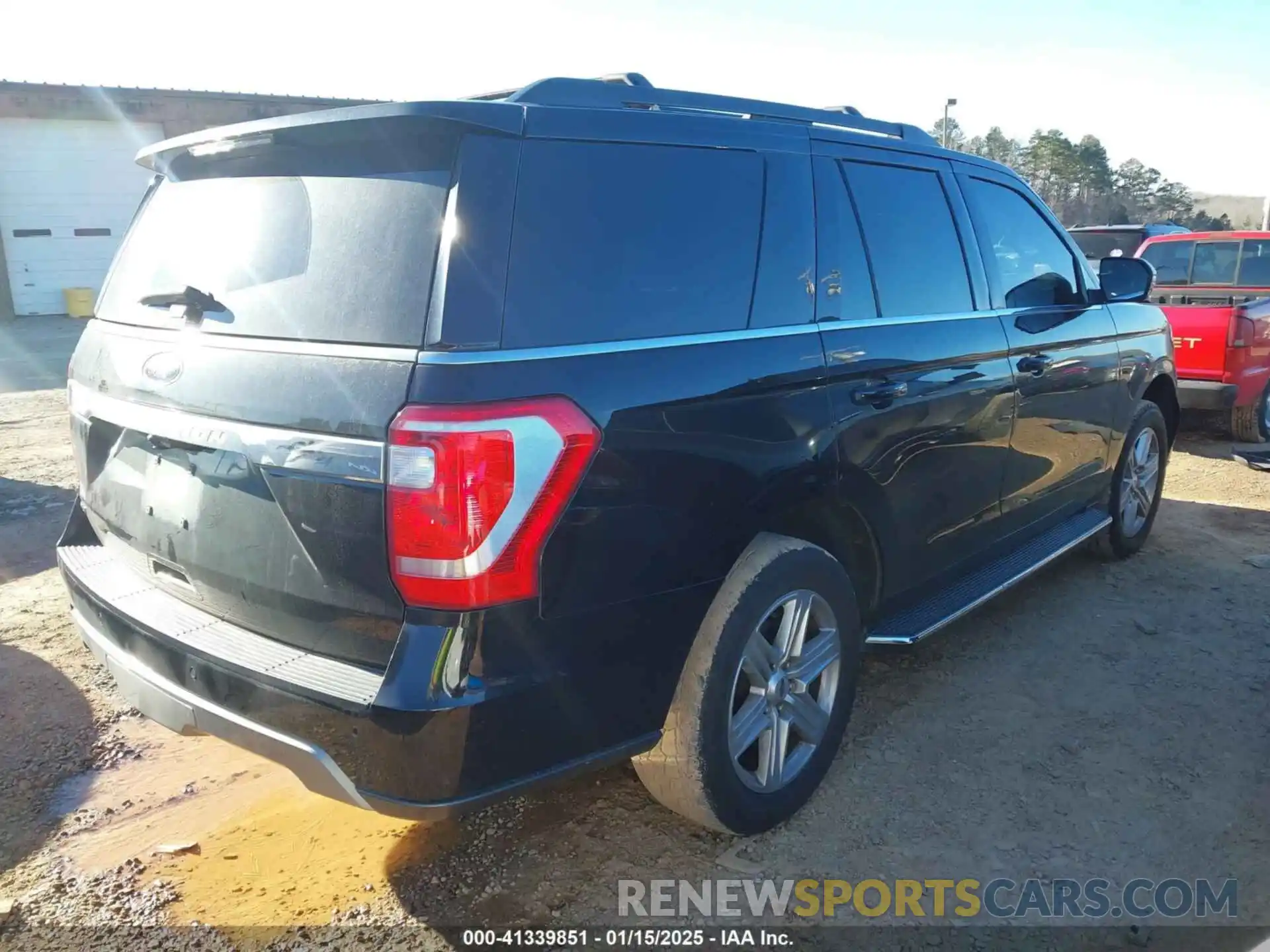 4 Photograph of a damaged car 1FMJU1JT7MEA47795 FORD EXPEDITION 2021