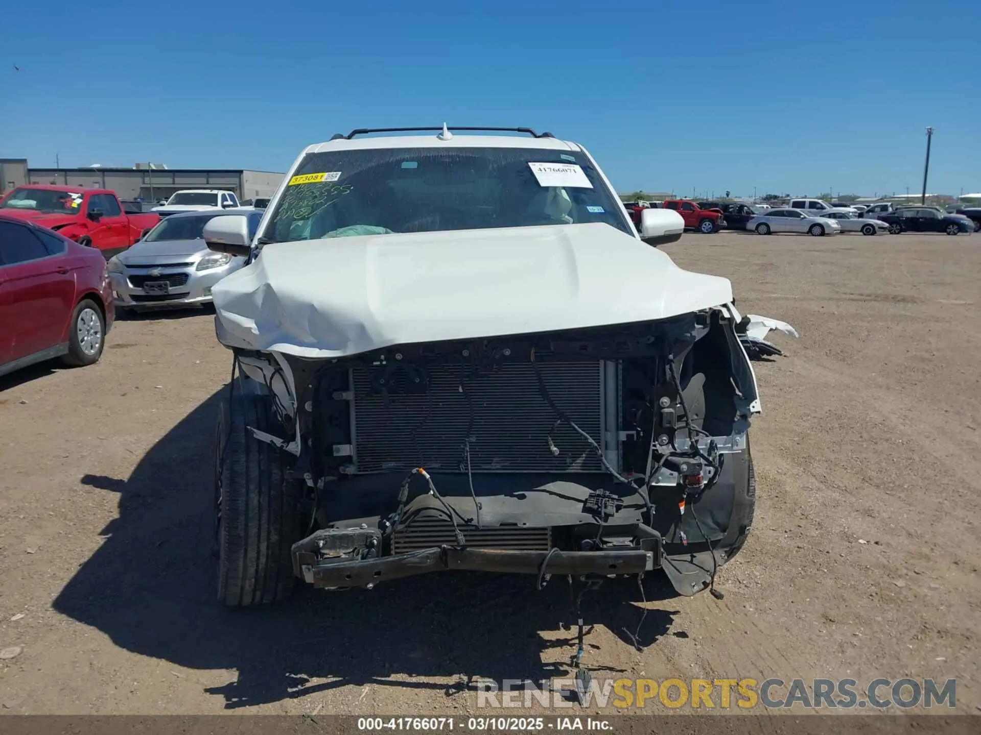 13 Photograph of a damaged car 1FMJU1KT0MEA73802 FORD EXPEDITION 2021