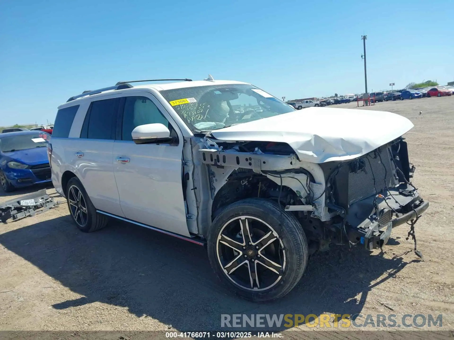 14 Photograph of a damaged car 1FMJU1KT0MEA73802 FORD EXPEDITION 2021