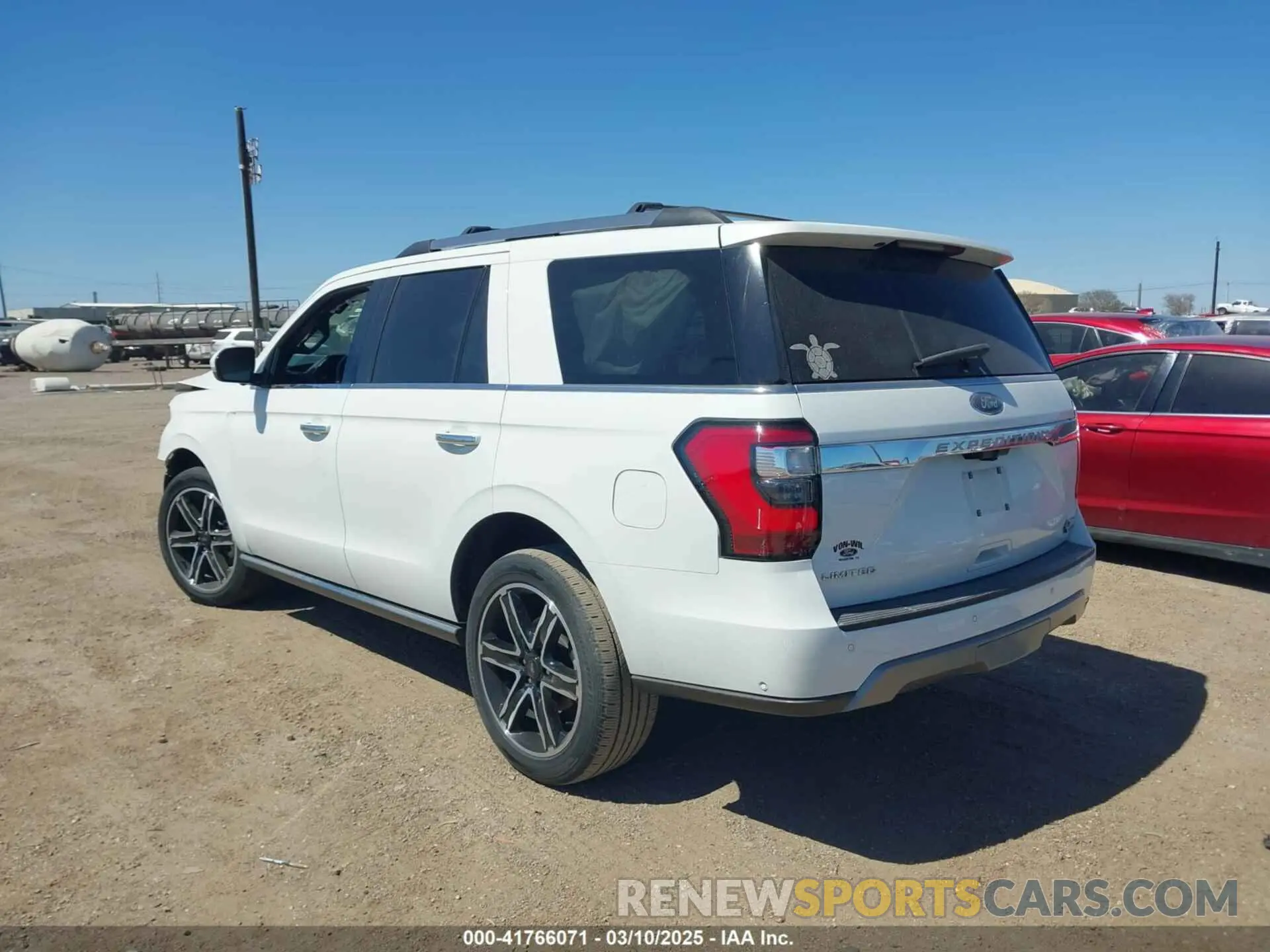 15 Photograph of a damaged car 1FMJU1KT0MEA73802 FORD EXPEDITION 2021