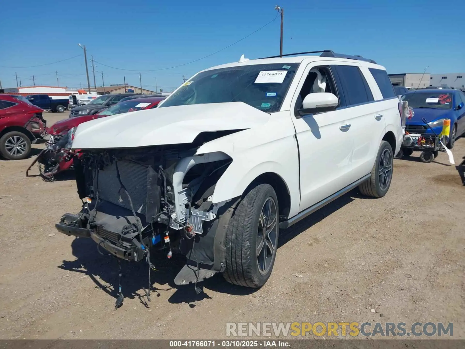 2 Photograph of a damaged car 1FMJU1KT0MEA73802 FORD EXPEDITION 2021