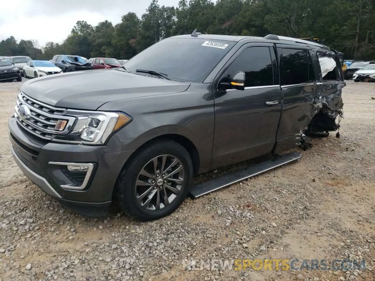 1 Photograph of a damaged car 1FMJU1KT4MEA61166 FORD EXPEDITION 2021