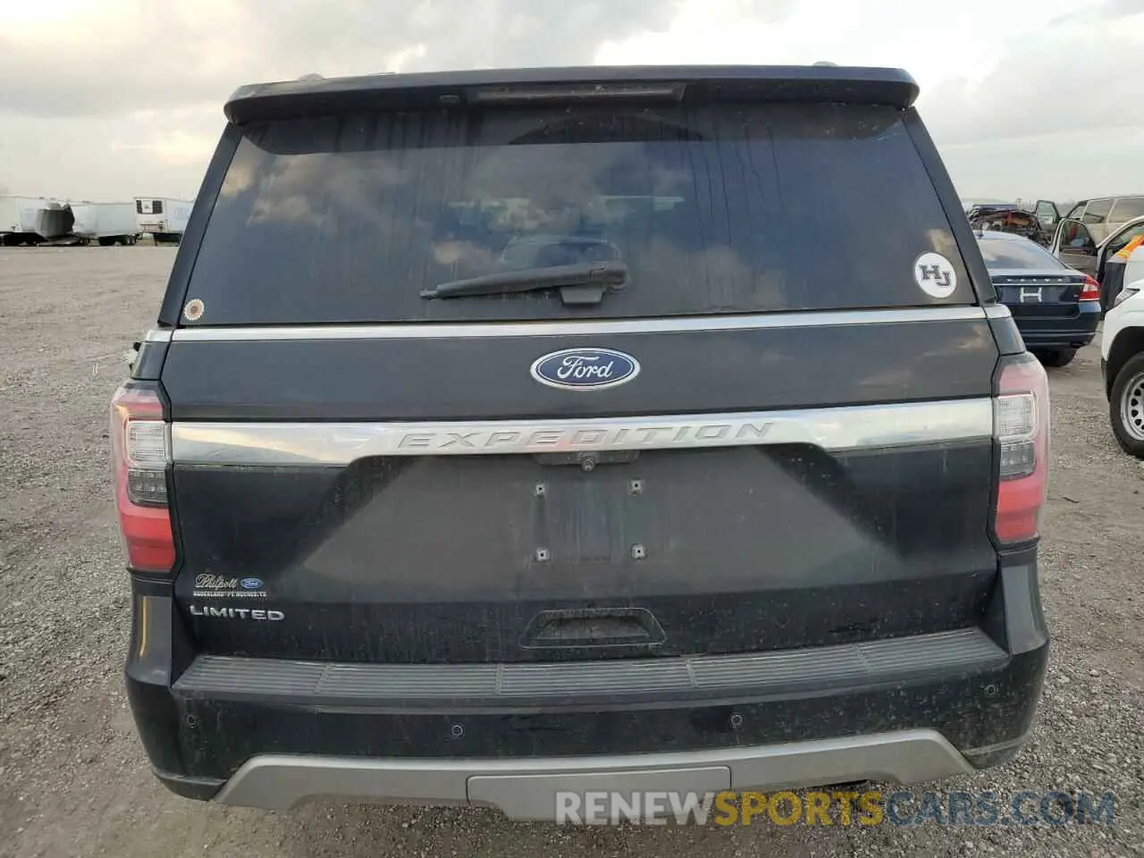 6 Photograph of a damaged car 1FMJU1KT5MEA74282 FORD EXPEDITION 2021