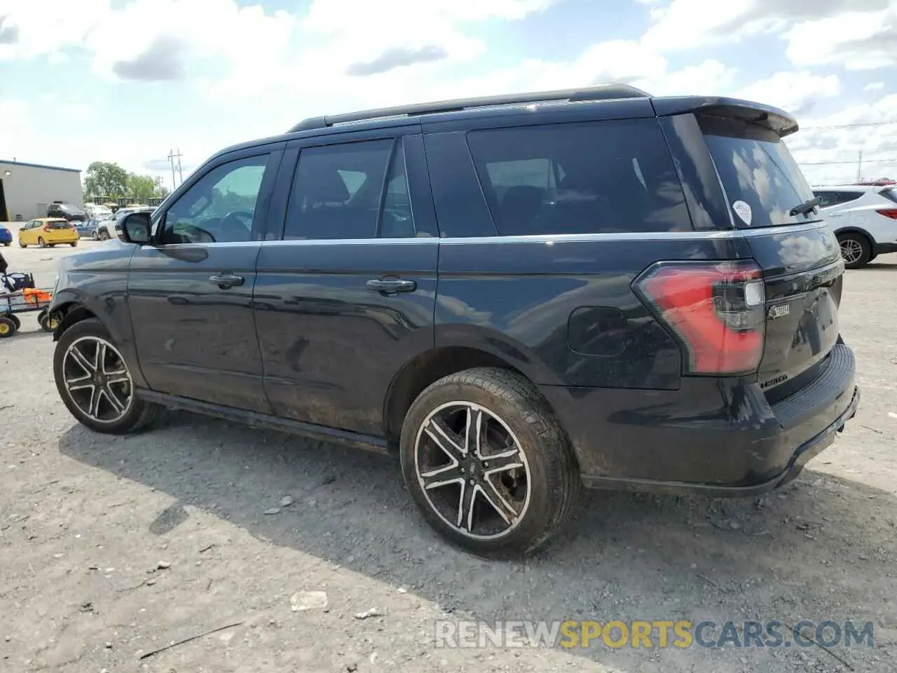 2 Photograph of a damaged car 1FMJU1KT8MEA13783 FORD EXPEDITION 2021