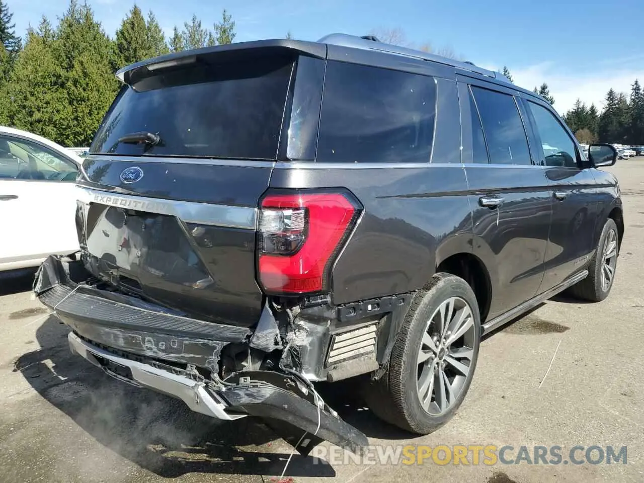 3 Photograph of a damaged car 1FMJU1MT3MEA31394 FORD EXPEDITION 2021
