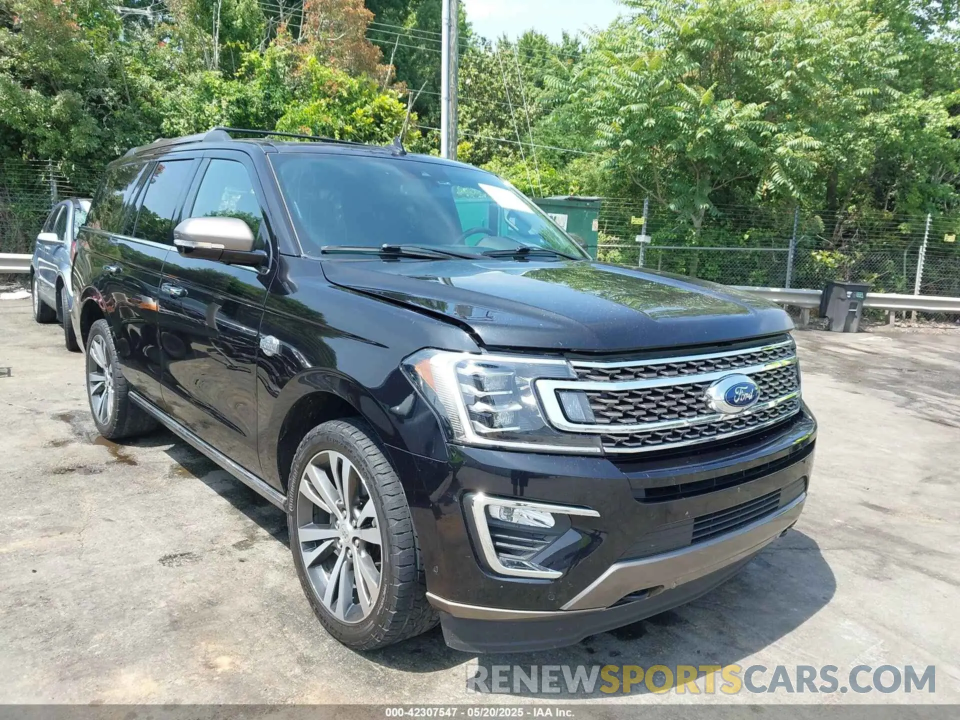 1 Photograph of a damaged car 1FMJU1PT4MEA77957 FORD EXPEDITION 2021