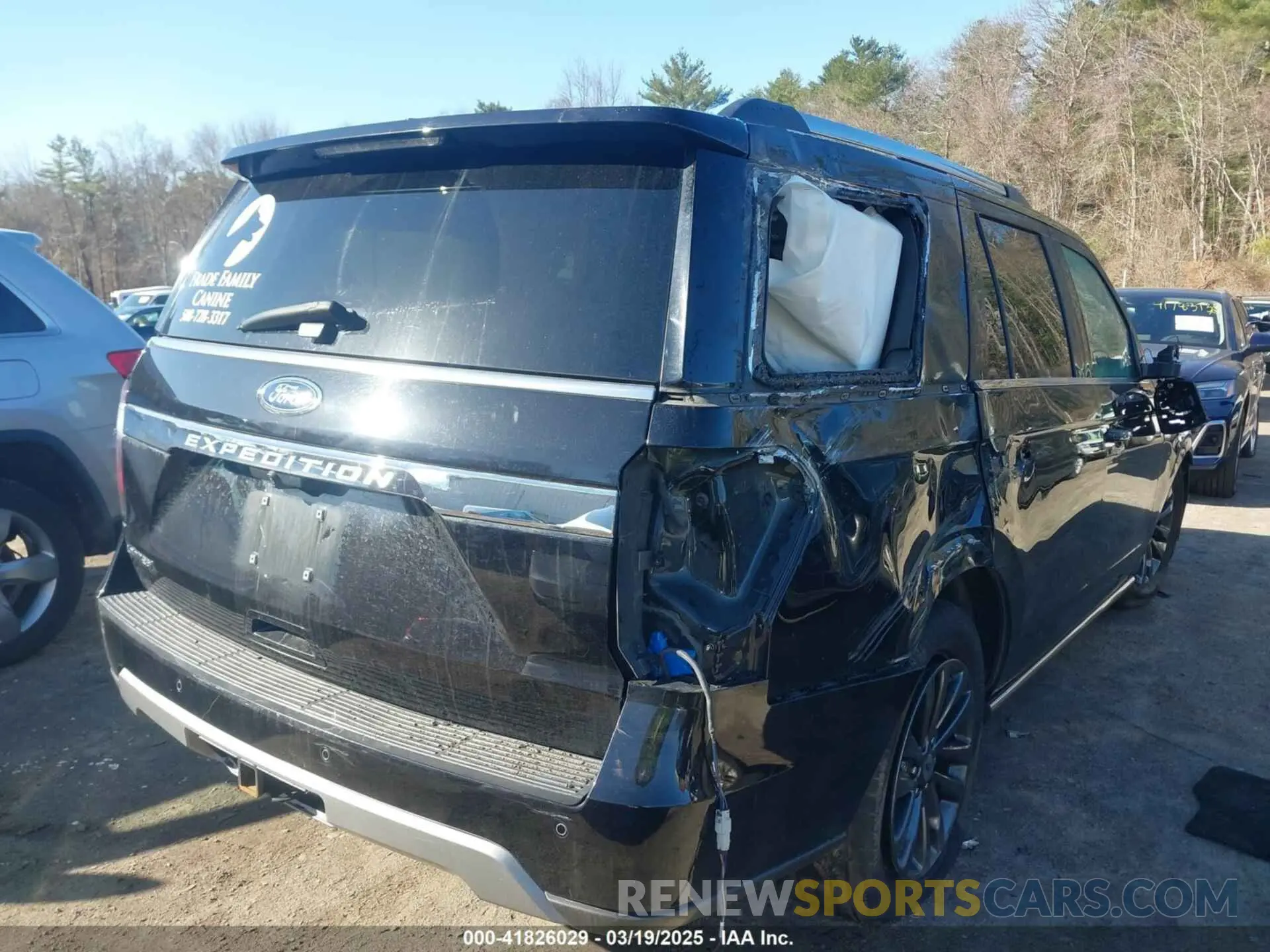 4 Photograph of a damaged car 1FMJU2AT2MEA26262 FORD EXPEDITION 2021