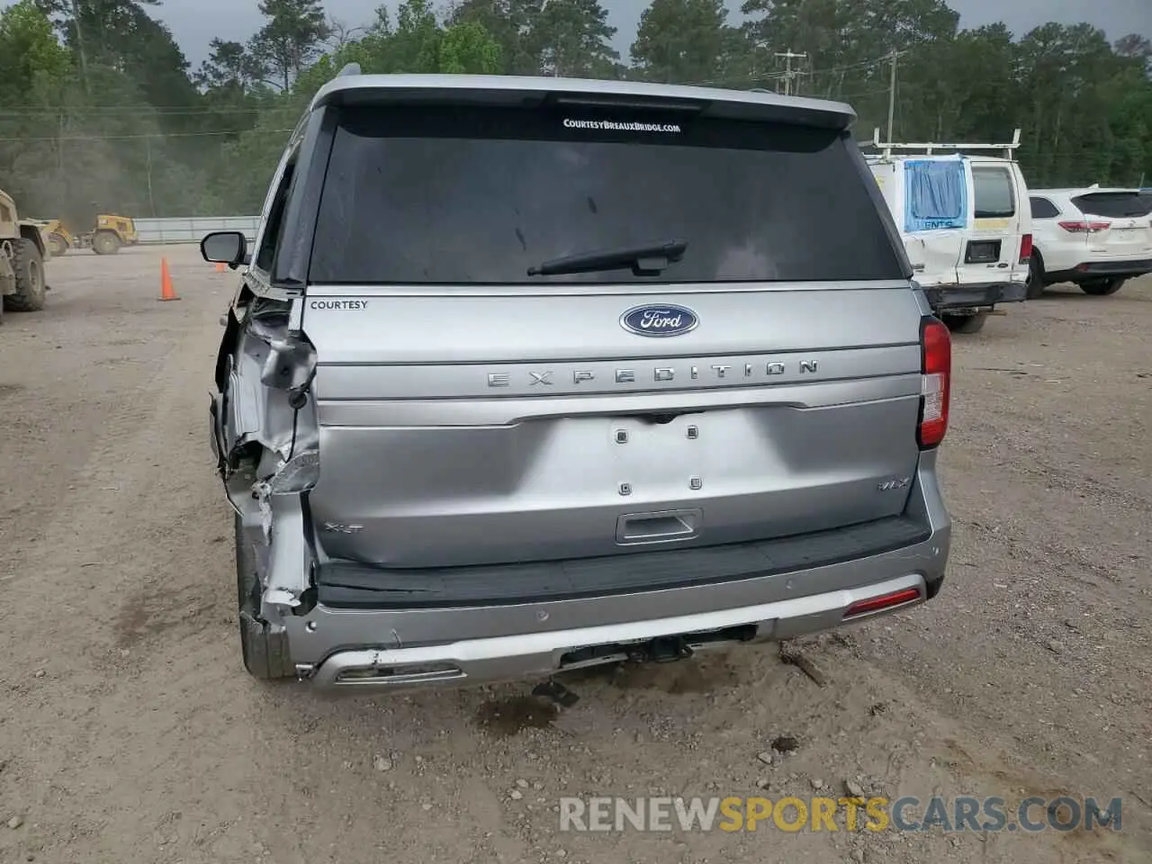 6 Photograph of a damaged car 1FMJK1HT2NEA14989 FORD EXPEDITION 2022