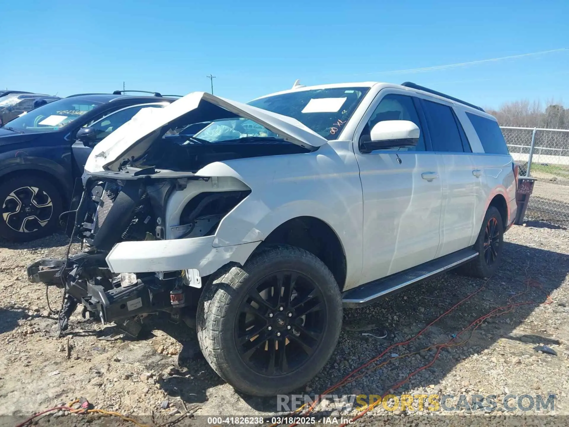 2 Photograph of a damaged car 1FMJK1HT4NEA54989 FORD EXPEDITION 2022