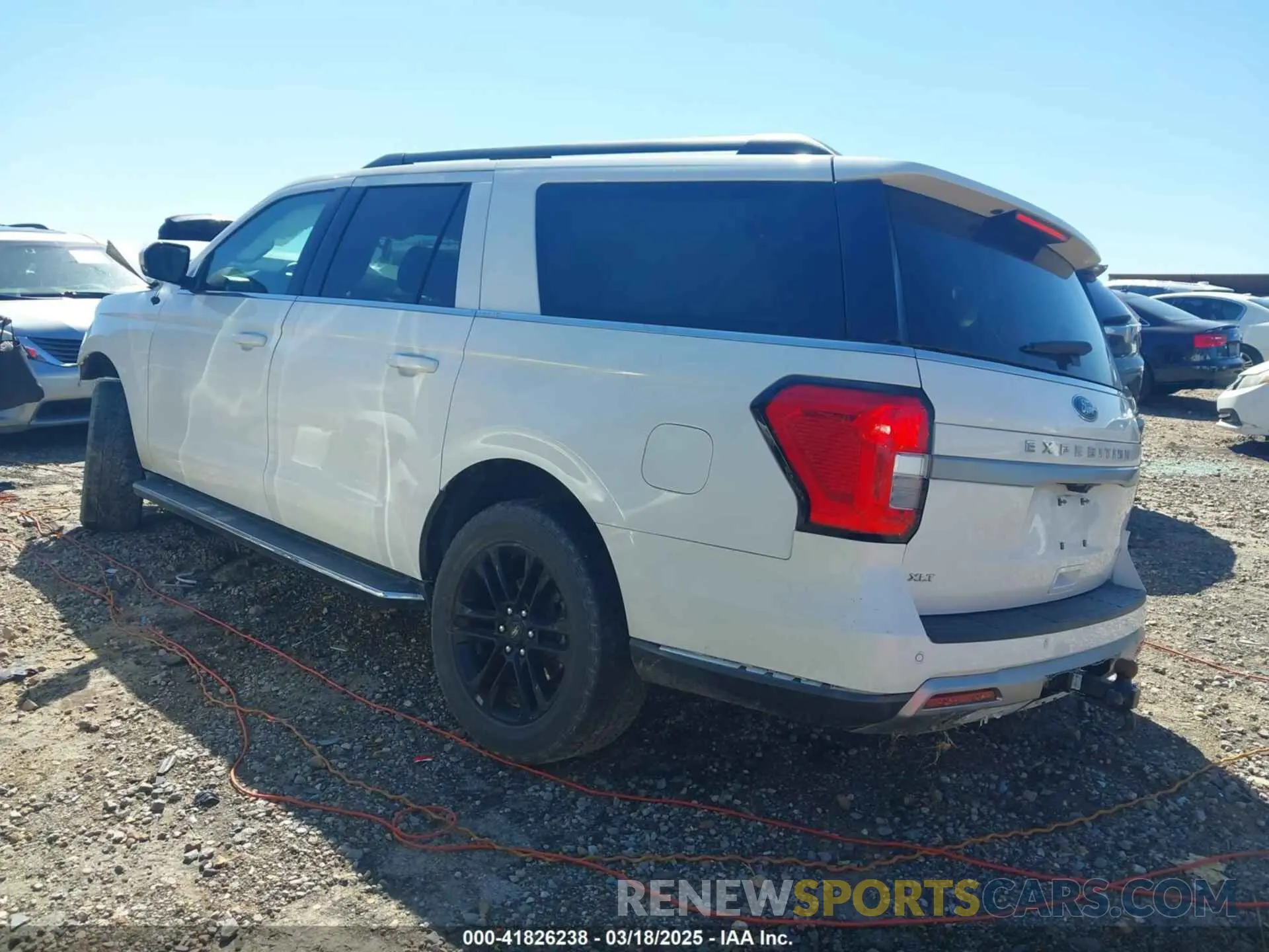 3 Photograph of a damaged car 1FMJK1HT4NEA54989 FORD EXPEDITION 2022