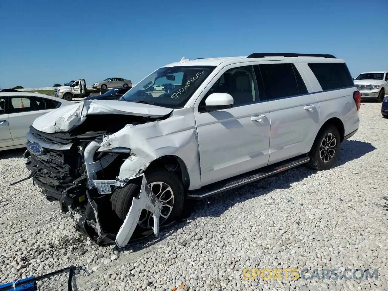 1 Photograph of a damaged car 1FMJK1HT5NEA58324 FORD EXPEDITION 2022