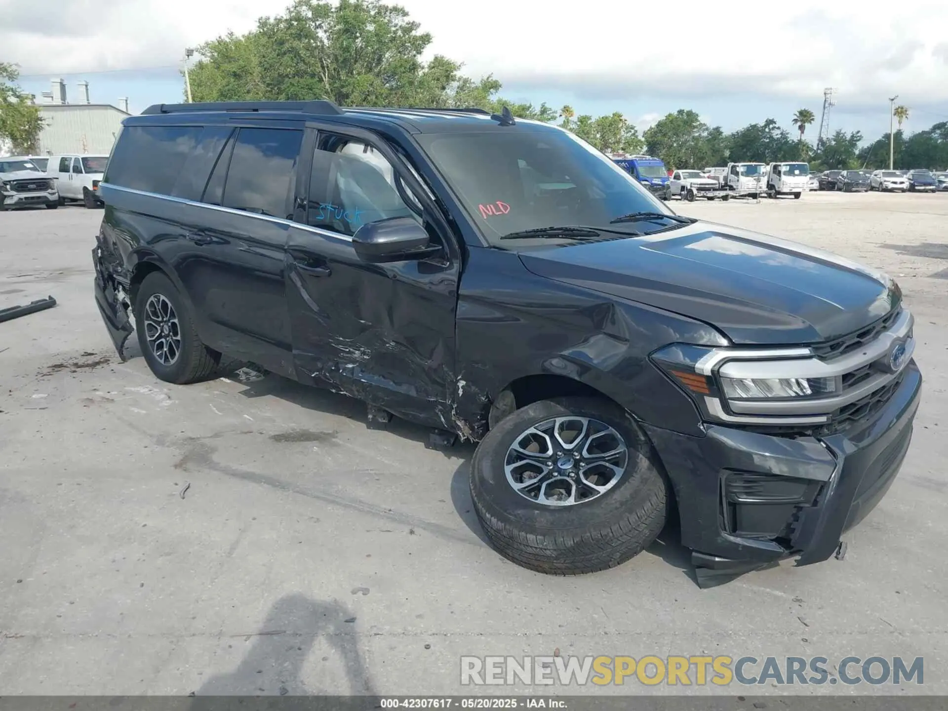 1 Photograph of a damaged car 1FMJK1HT8NEA25897 FORD EXPEDITION 2022