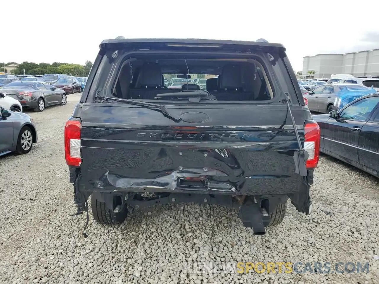 6 Photograph of a damaged car 1FMJK1HT9NEA61985 FORD EXPEDITION 2022
