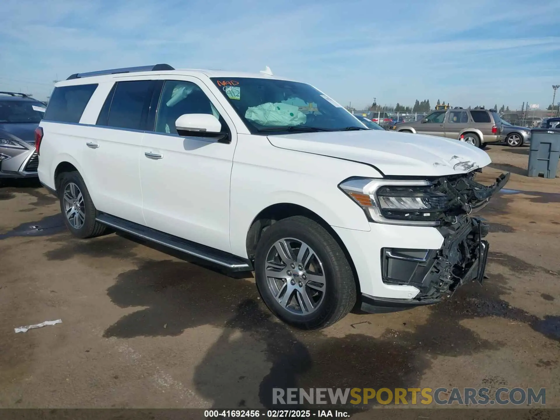 1 Photograph of a damaged car 1FMJK1KTXNEA19673 FORD EXPEDITION 2022