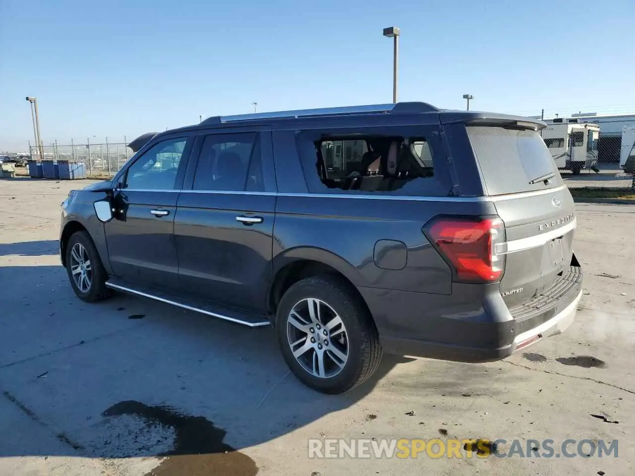 2 Photograph of a damaged car 1FMJK1KTXNEA29328 FORD EXPEDITION 2022
