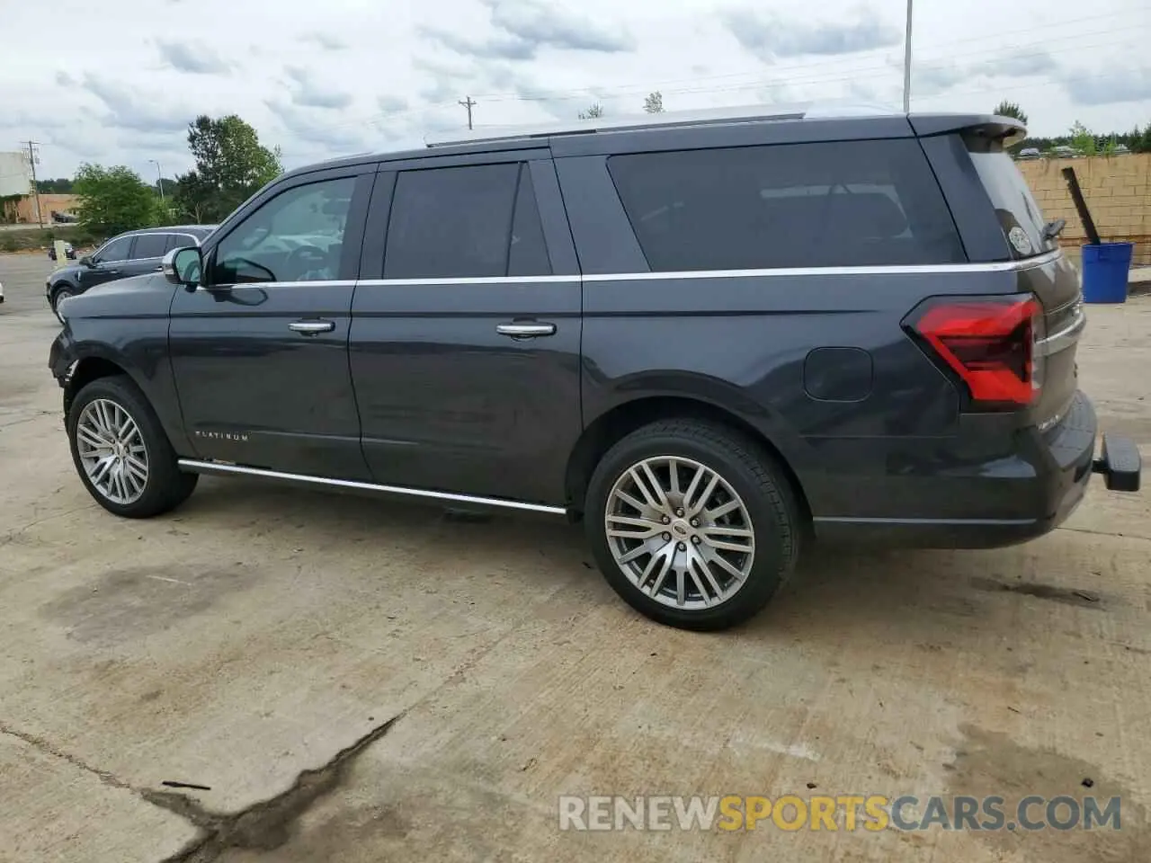 2 Photograph of a damaged car 1FMJK1MT9NEA59935 FORD EXPEDITION 2022