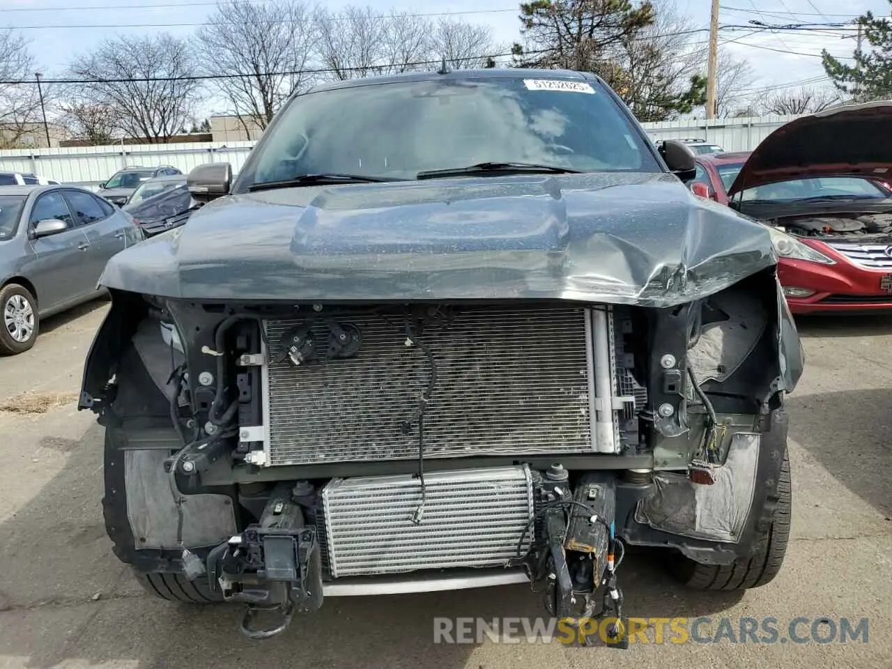 5 Photograph of a damaged car 1FMJK1PT4NEA10931 FORD EXPEDITION 2022