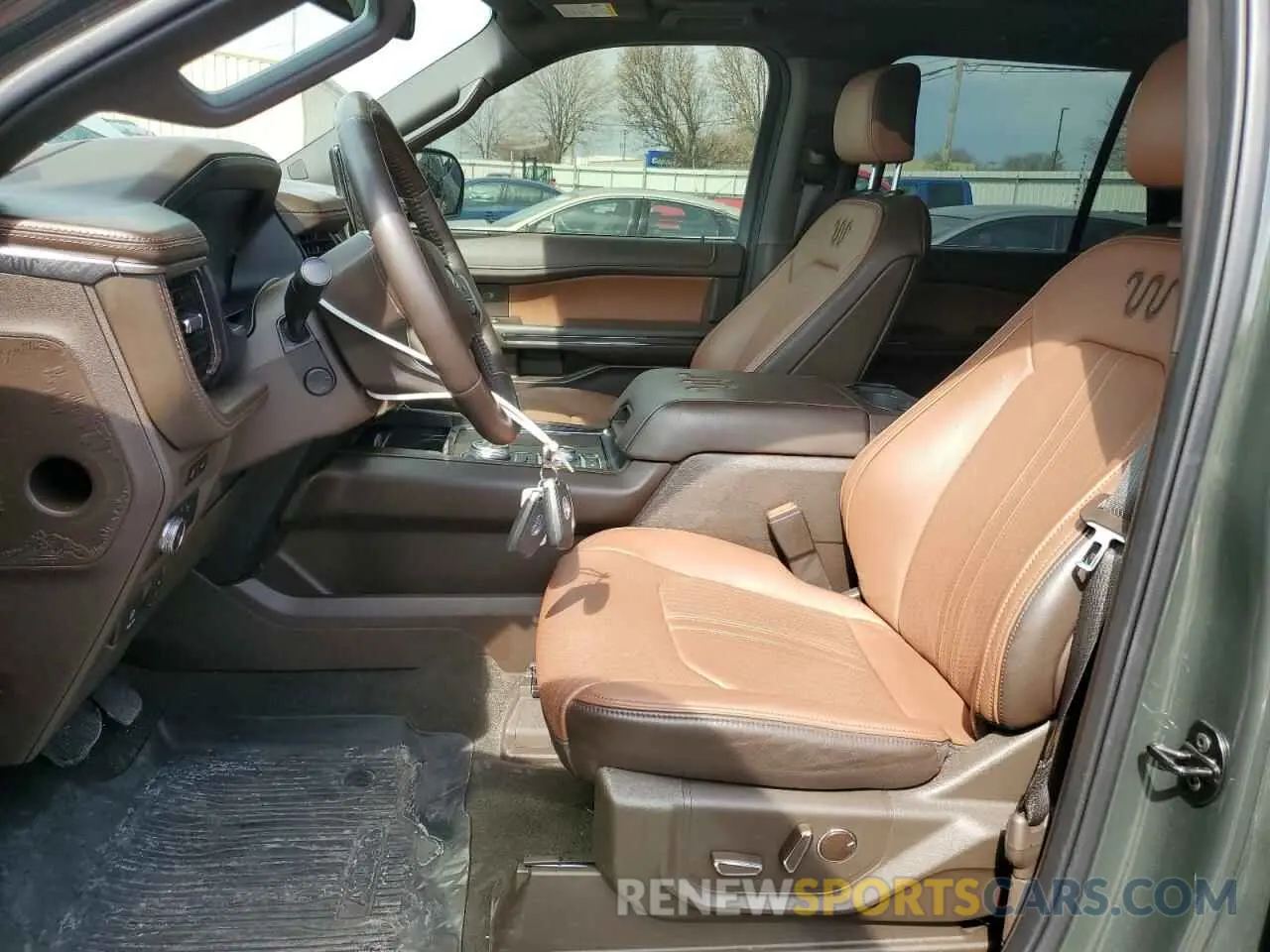7 Photograph of a damaged car 1FMJK1PT4NEA10931 FORD EXPEDITION 2022