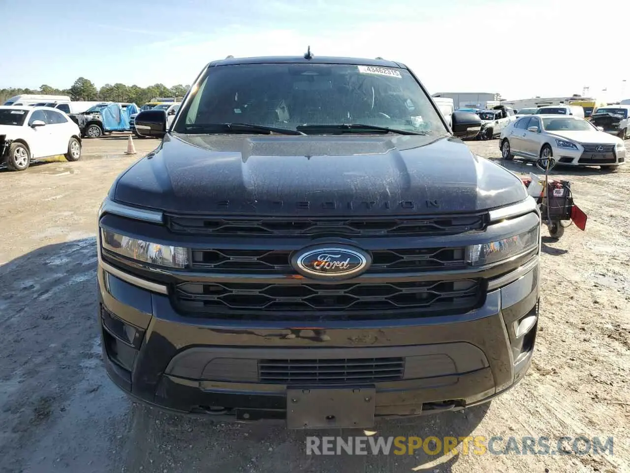 5 Photograph of a damaged car 1FMJK2AT0NEA34755 FORD EXPEDITION 2022