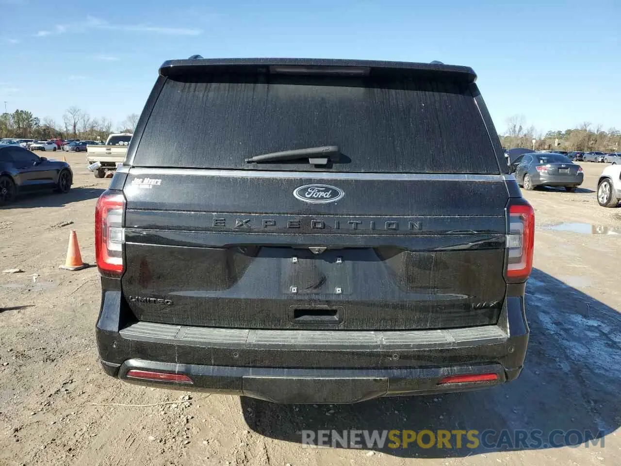 6 Photograph of a damaged car 1FMJK2AT0NEA34755 FORD EXPEDITION 2022