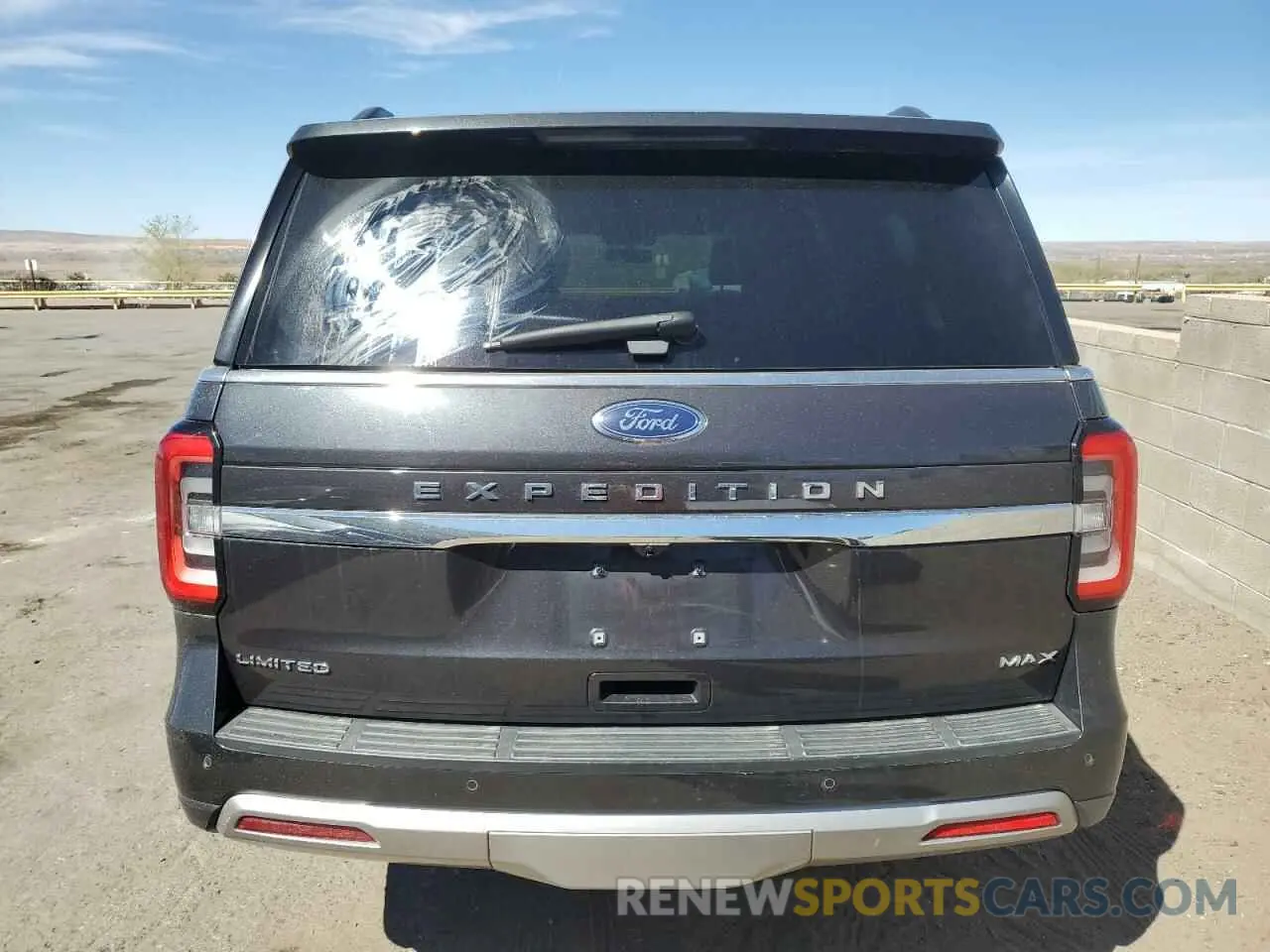 6 Photograph of a damaged car 1FMJK2AT3NEA27377 FORD EXPEDITION 2022