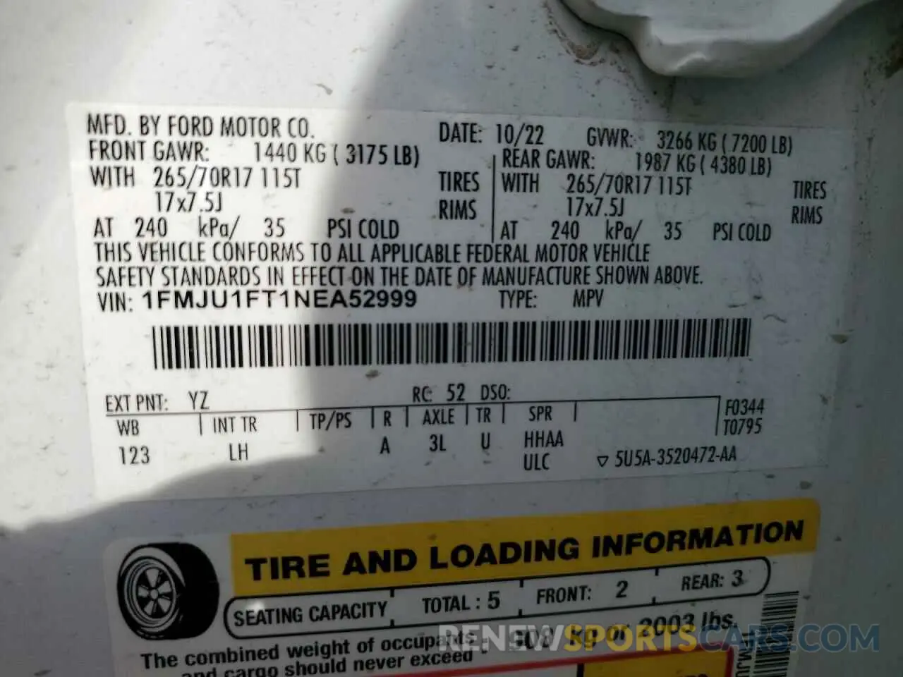 13 Photograph of a damaged car 1FMJU1FT1NEA52999 FORD EXPEDITION 2022