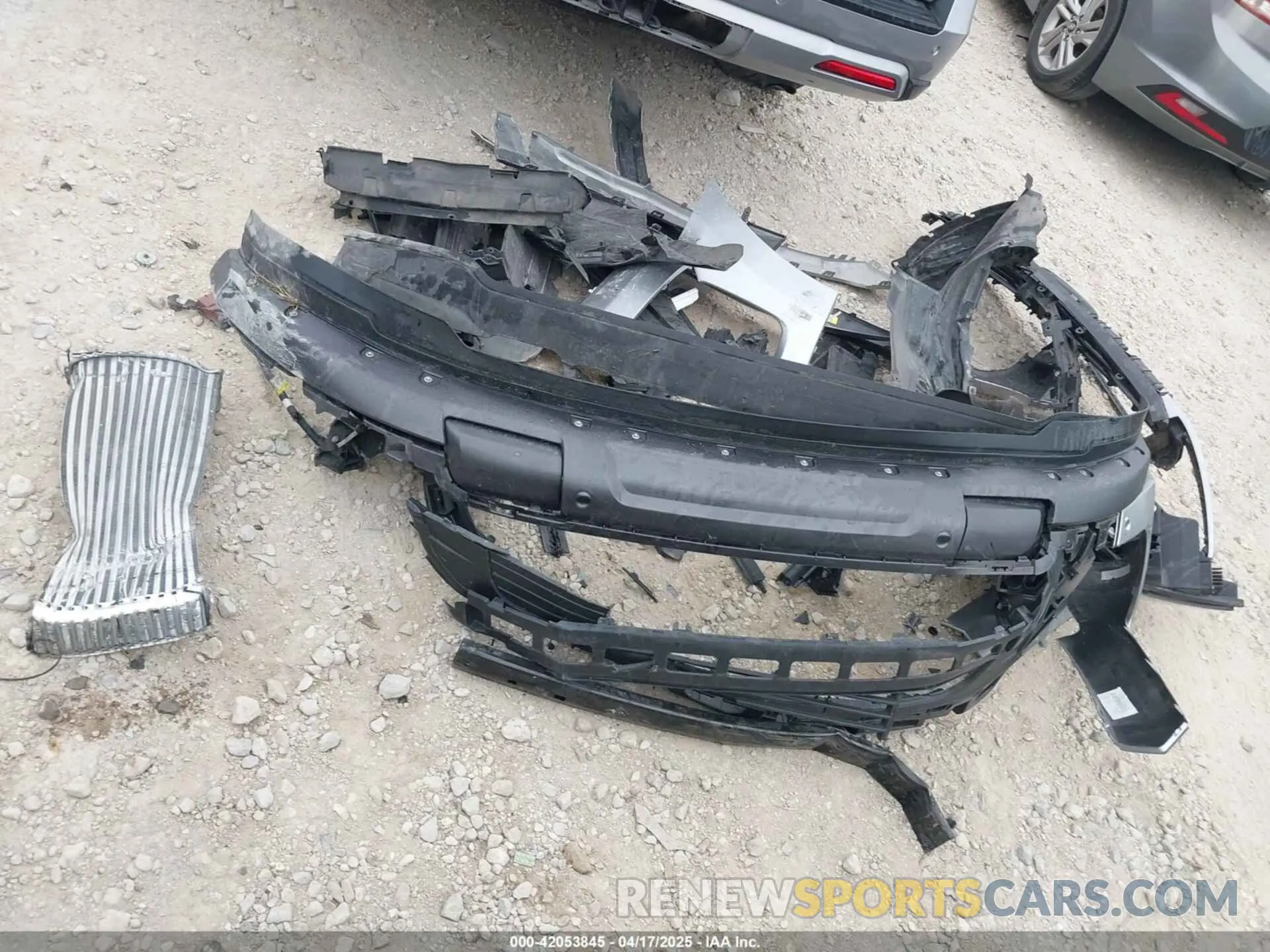 12 Photograph of a damaged car 1FMJU1HT0NEA14953 FORD EXPEDITION 2022
