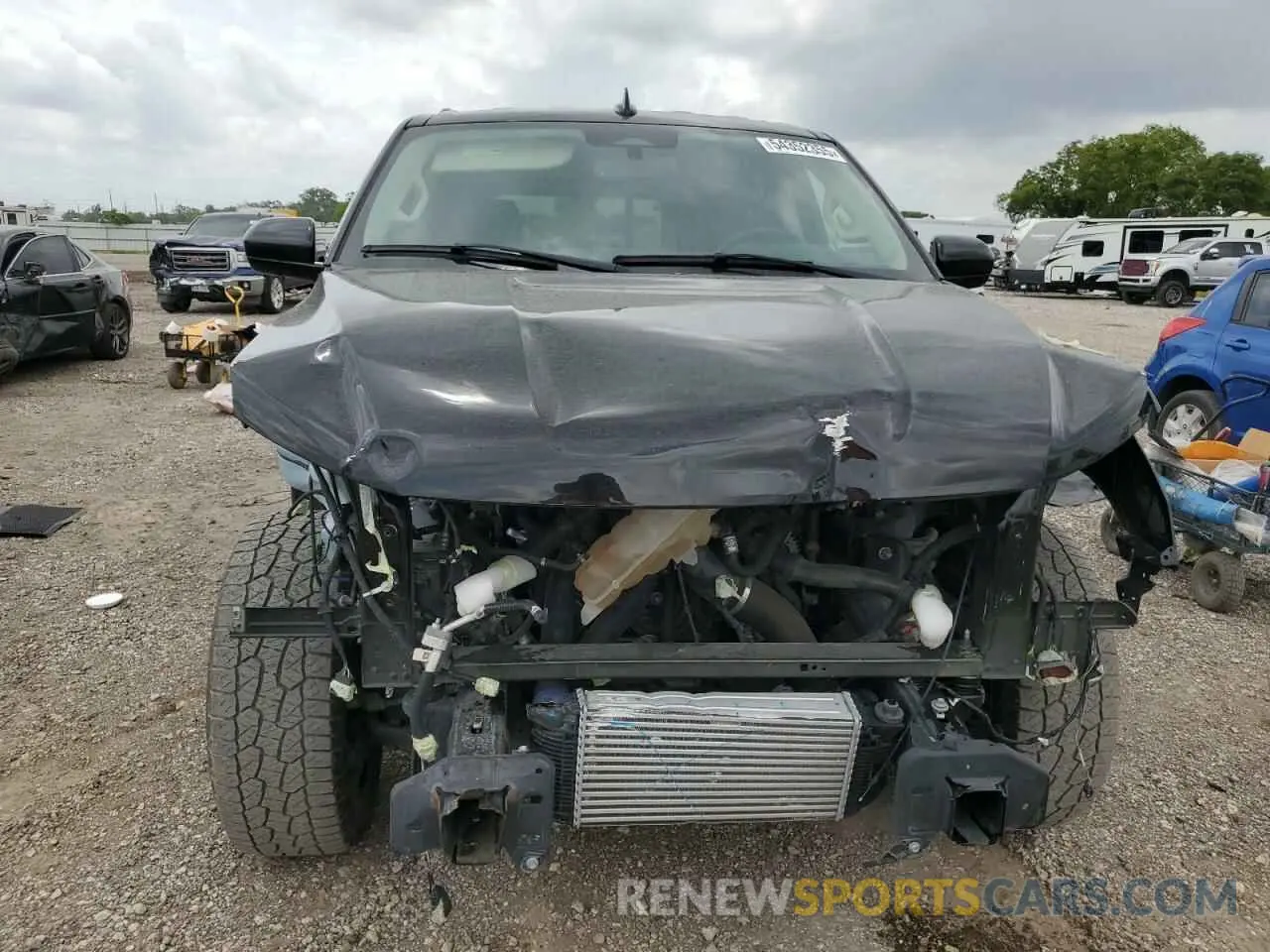 5 Photograph of a damaged car 1FMJU1HT1NEA48772 FORD EXPEDITION 2022