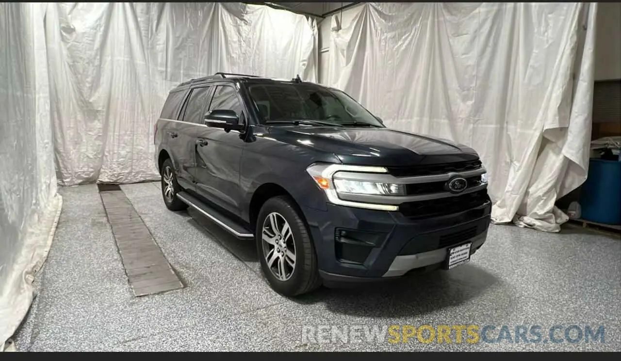 1 Photograph of a damaged car 1FMJU1JT1NEA06886 FORD EXPEDITION 2022