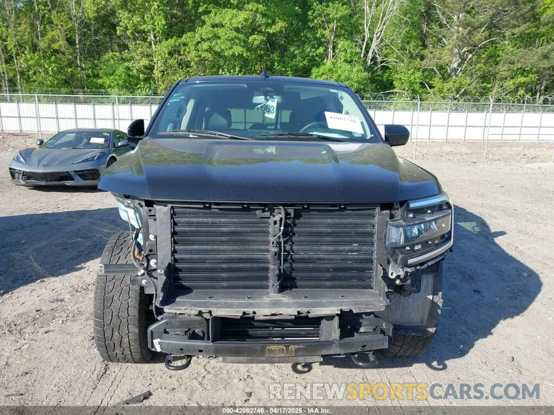 13 Photograph of a damaged car 1FMJU1JT7NEA28536 FORD EXPEDITION 2022