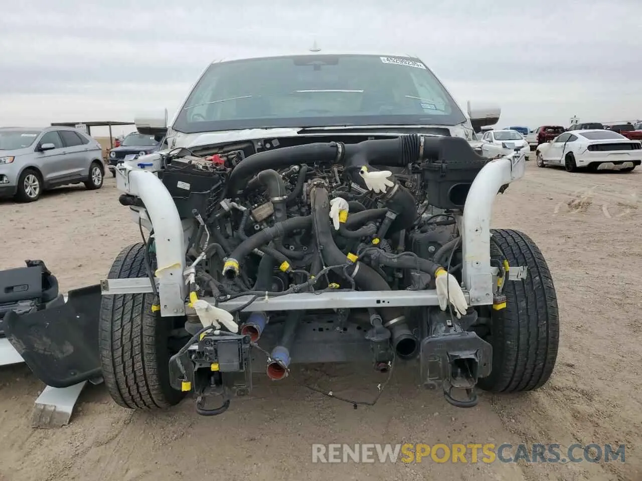 5 Photograph of a damaged car 1FMJU1JT9NEA09633 FORD EXPEDITION 2022