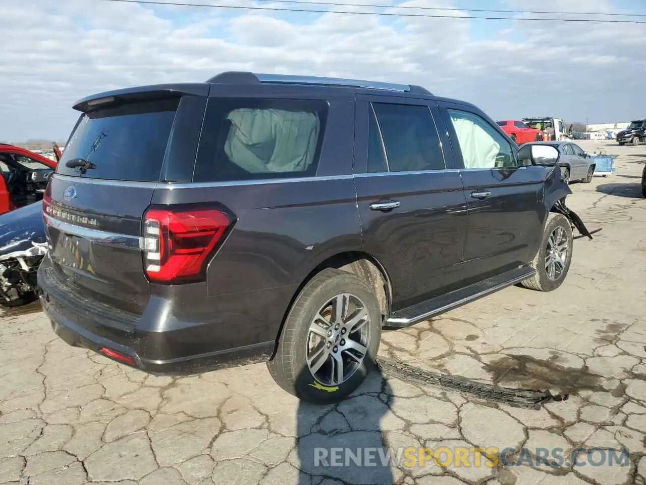 3 Photograph of a damaged car 1FMJU1KT3NEA65260 FORD EXPEDITION 2022