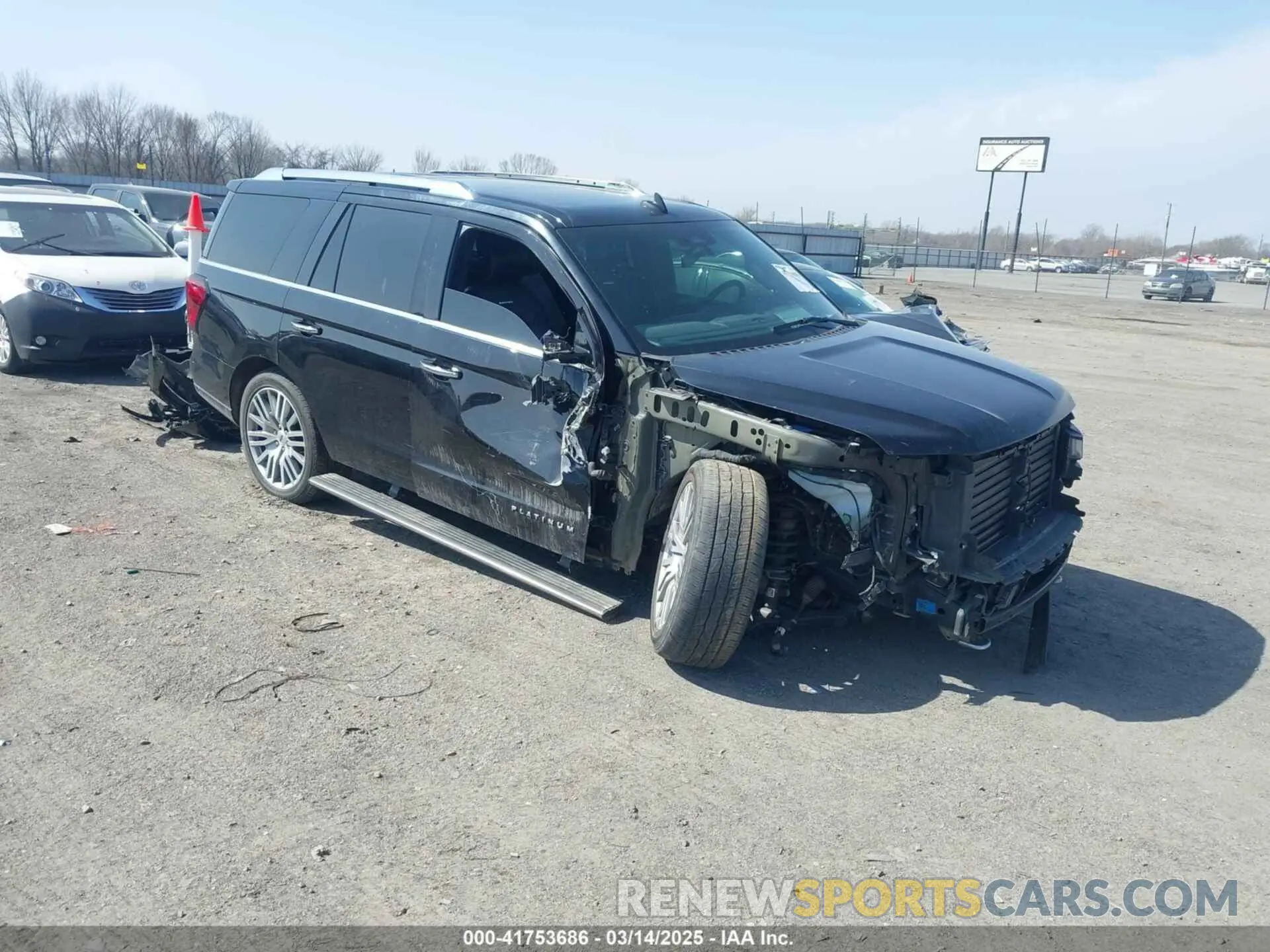 1 Photograph of a damaged car 1FMJU1MT0NEA10620 FORD EXPEDITION 2022