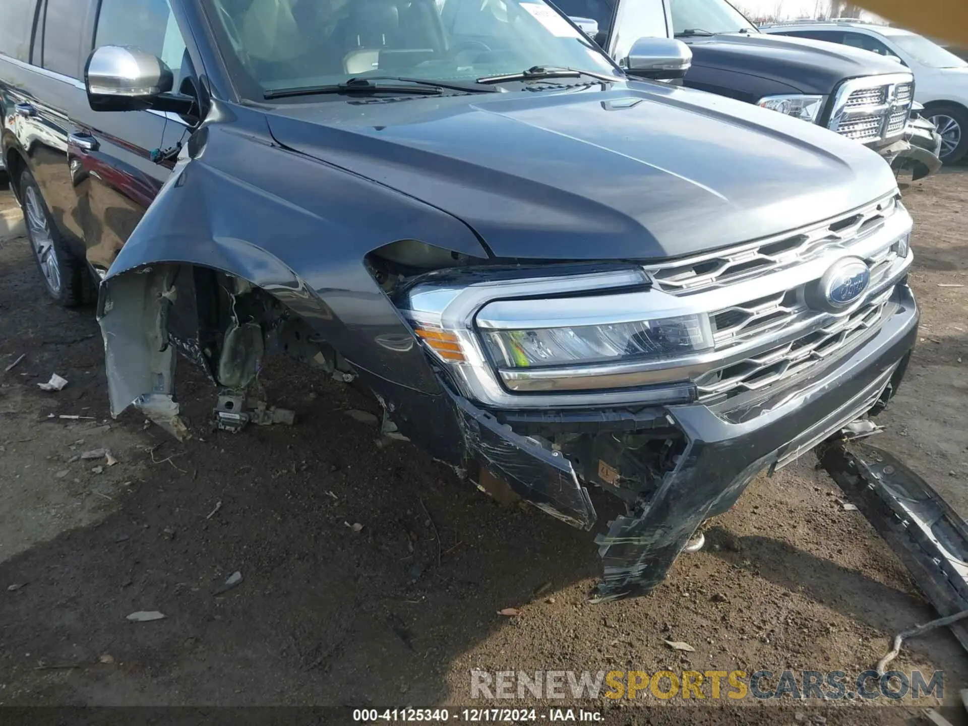 6 Photograph of a damaged car 1FMJU1MT4NEA00365 FORD EXPEDITION 2022