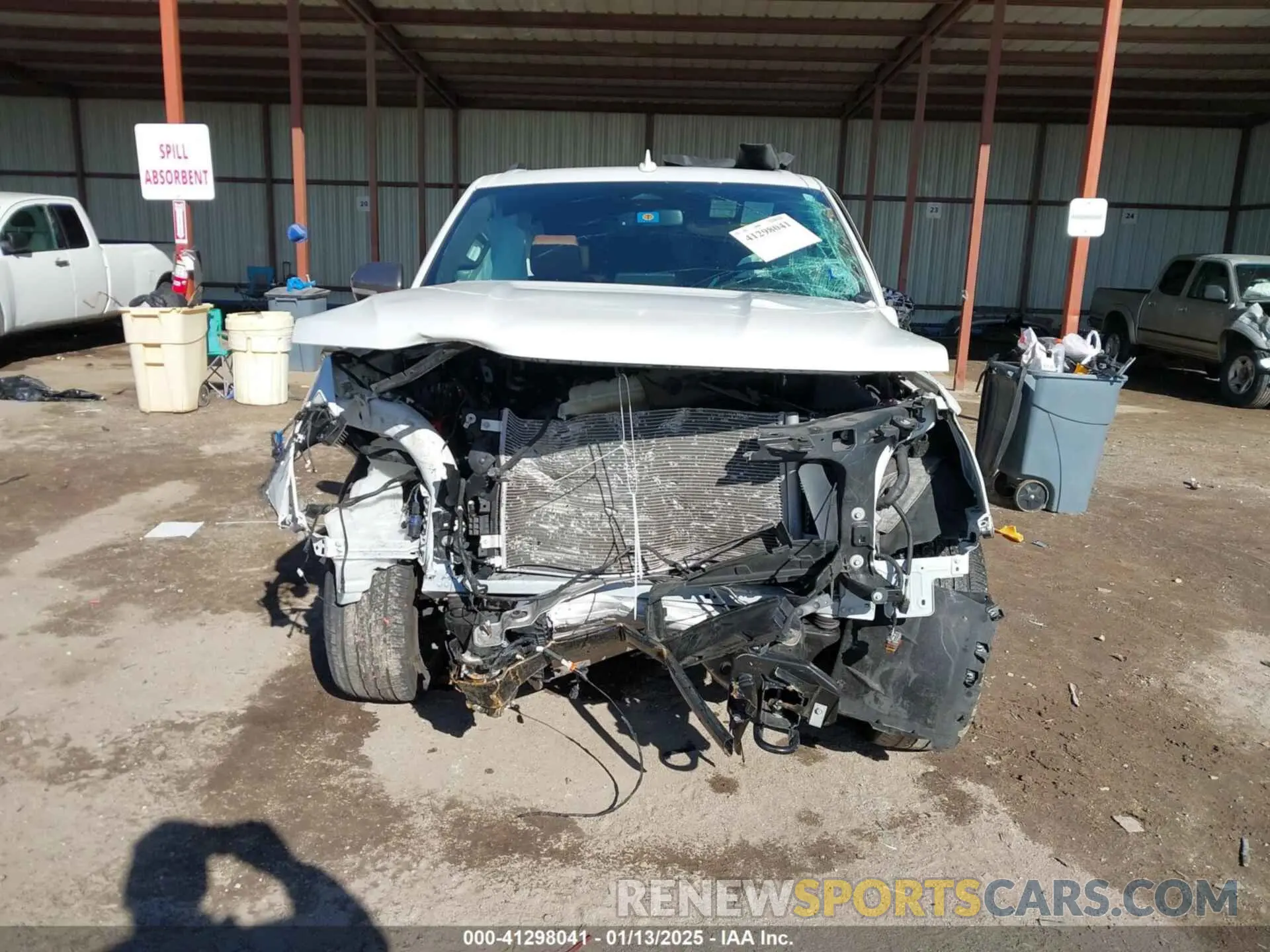 12 Photograph of a damaged car 1FMJU1PT2NEA07911 FORD EXPEDITION 2022