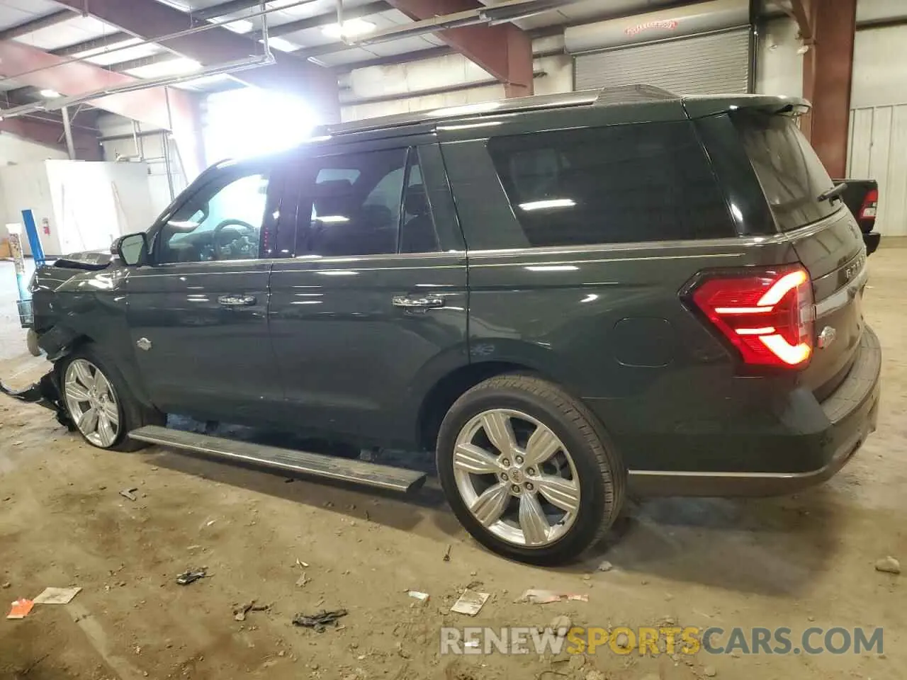 2 Photograph of a damaged car 1FMJU1PT6NEA56237 FORD EXPEDITION 2022
