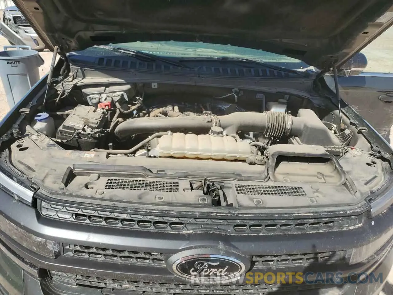 12 Photograph of a damaged car 1FMJU1RT7NEA18013 FORD EXPEDITION 2022