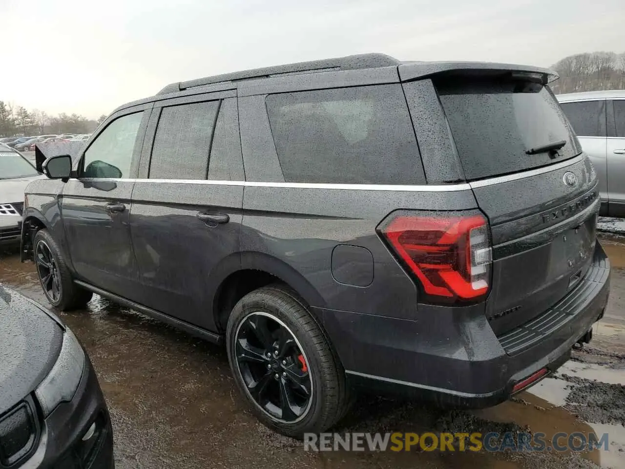 2 Photograph of a damaged car 1FMJU2AT0NEA44213 FORD EXPEDITION 2022