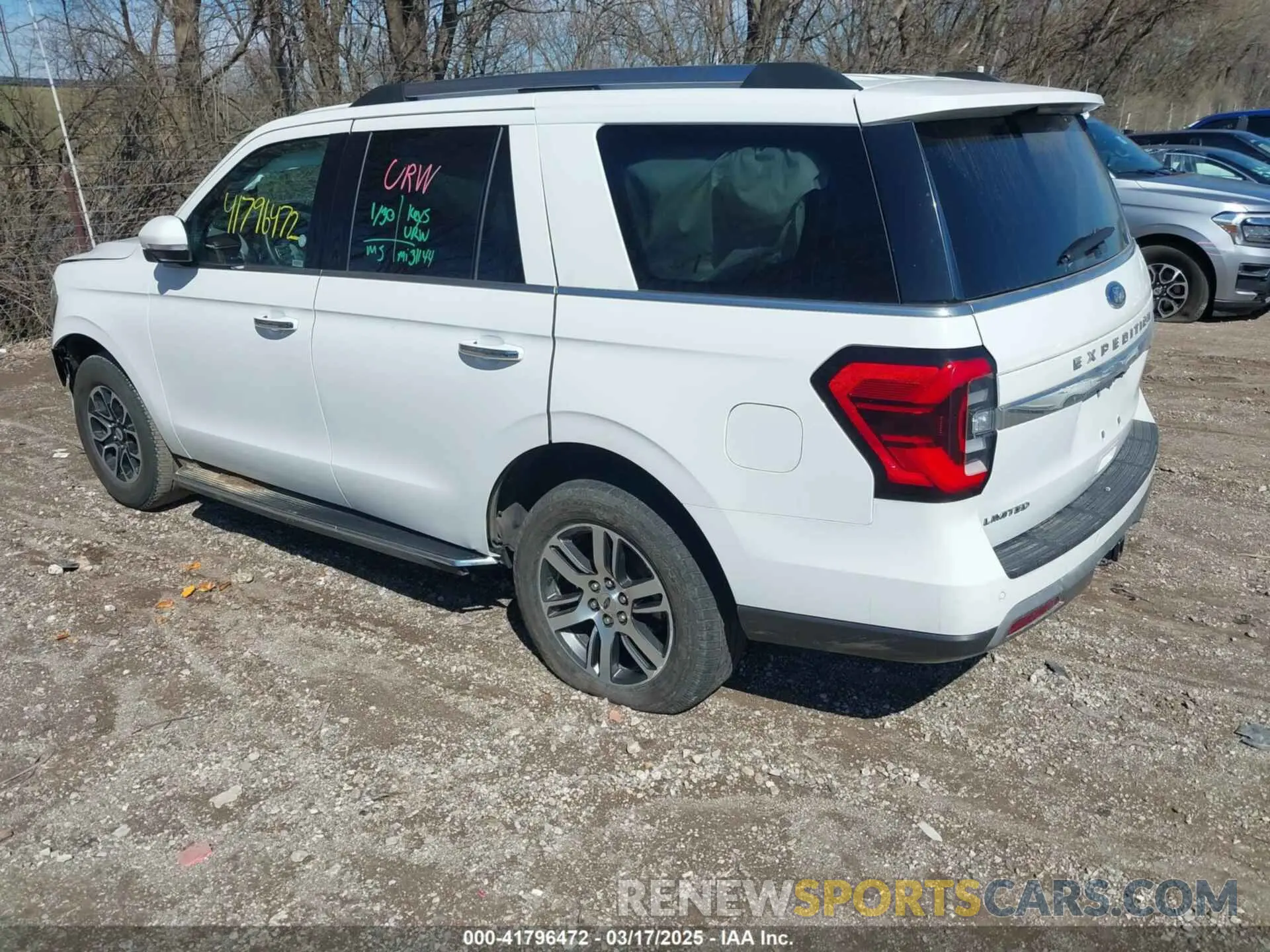 3 Photograph of a damaged car 1FMJU2AT7NEA67407 FORD EXPEDITION 2022