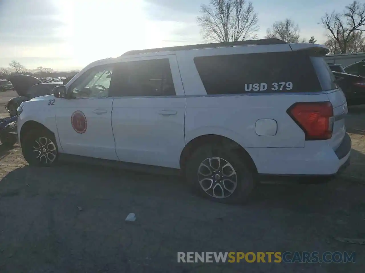 2 Photograph of a damaged car 1FMJK1F8XPEA18709 FORD EXPEDITION 2023