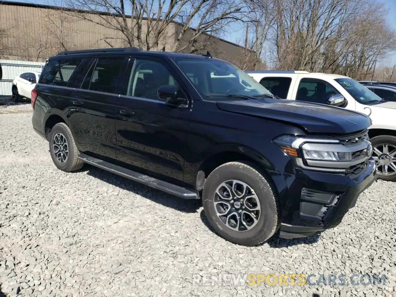 4 Photograph of a damaged car 1FMJK1H86PEA03783 FORD EXPEDITION 2023