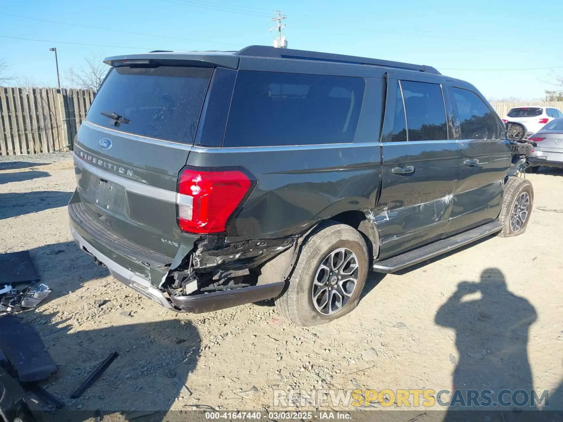 4 Photograph of a damaged car 1FMJK1H86PEA11477 FORD EXPEDITION 2023
