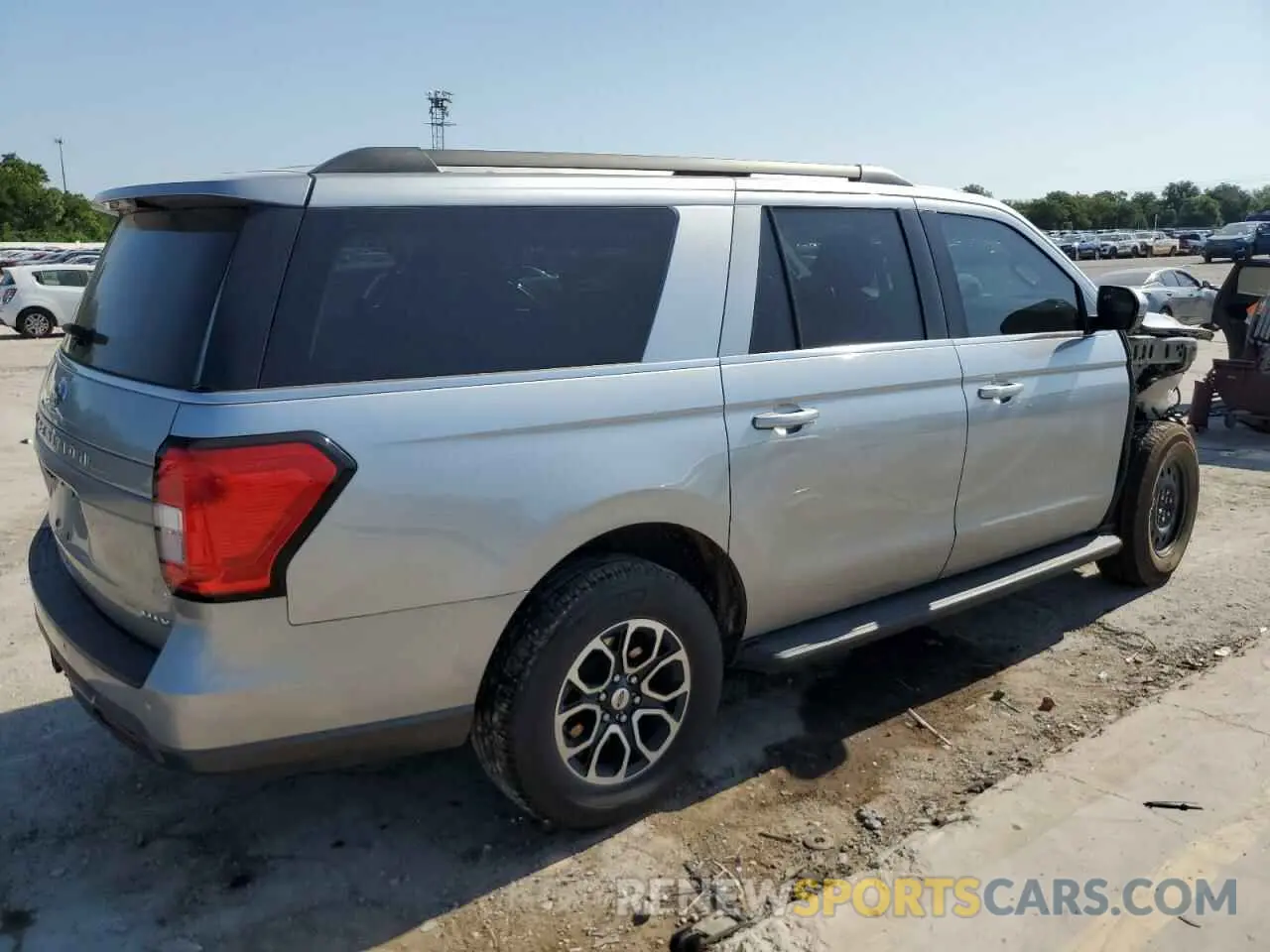 3 Photograph of a damaged car 1FMJK1H87PEA52541 FORD EXPEDITION 2023