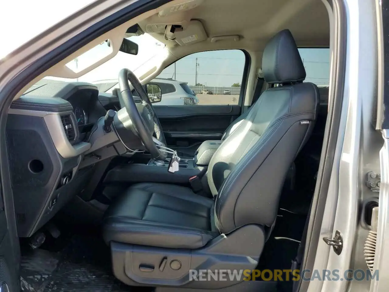 7 Photograph of a damaged car 1FMJK1H87PEA52541 FORD EXPEDITION 2023