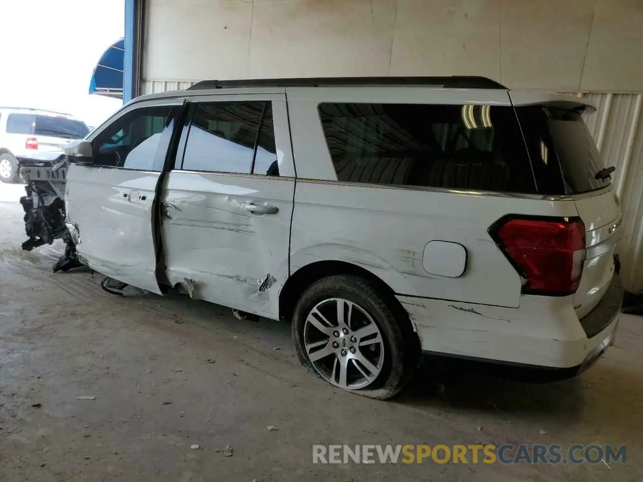 2 Photograph of a damaged car 1FMJK1J80PEA10061 FORD EXPEDITION 2023