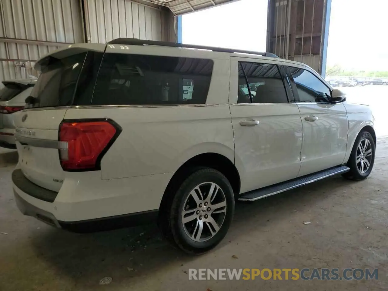 3 Photograph of a damaged car 1FMJK1J80PEA10061 FORD EXPEDITION 2023