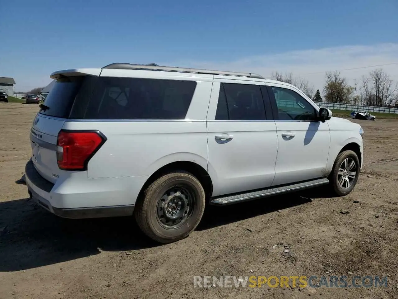 3 Photograph of a damaged car 1FMJK1J83PEA13732 FORD EXPEDITION 2023
